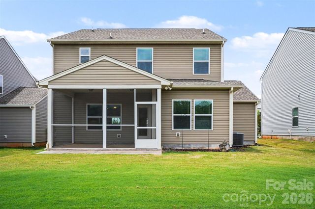 146 Fairfield Drive, Troutman, NC 28166