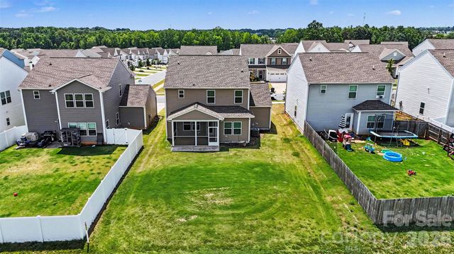 146 Fairfield Drive, Troutman, NC 28166