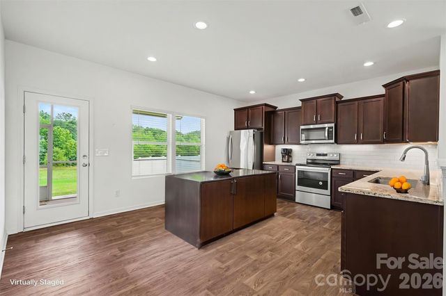 146 Fairfield Drive, Troutman, NC 28166