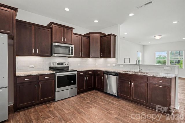 146 Fairfield Drive, Troutman, NC 28166