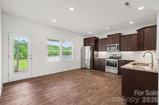 146 Fairfield Drive, Troutman, NC 28166