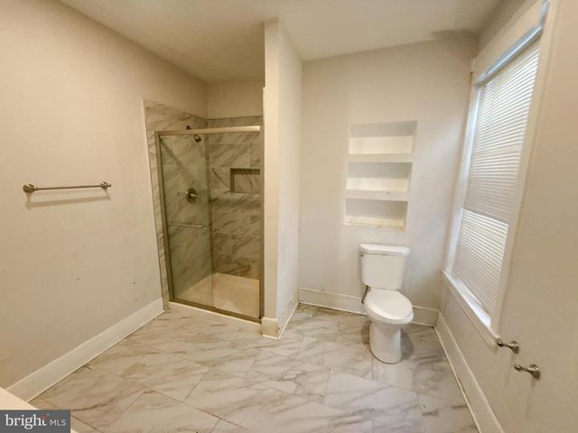 135 W SEYMOUR ST, Philadelphia, PA 19144