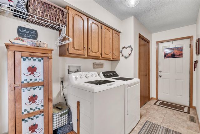 5406 20th Avenue Court, Moline, IL 61265