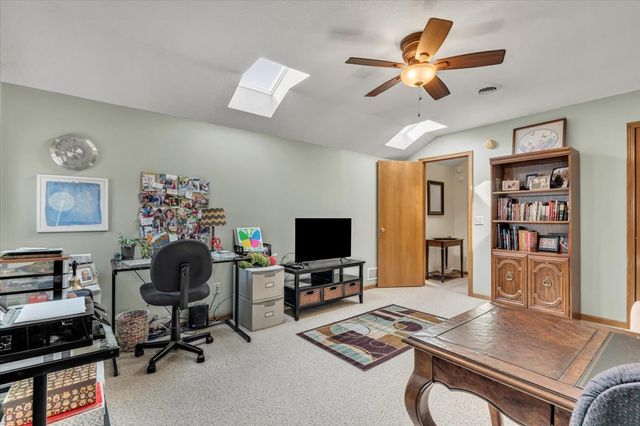 5406 20th Avenue Court, Moline, IL 61265