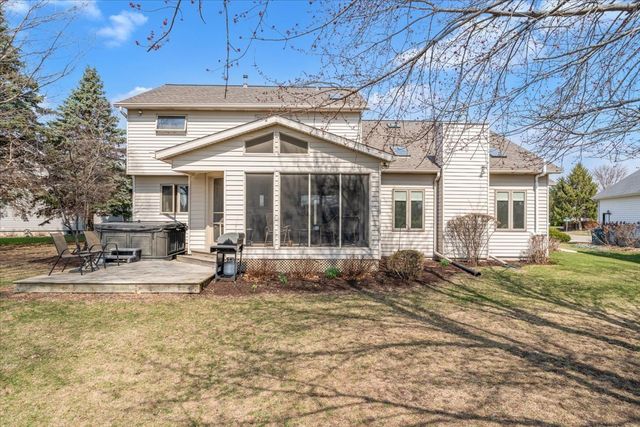 5406 20th Avenue Court, Moline, IL 61265