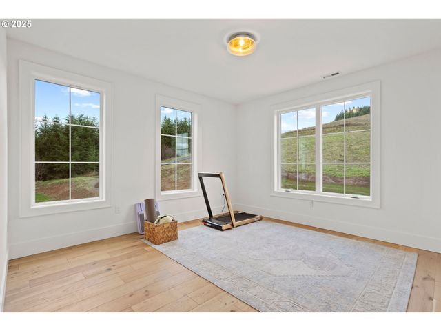 242 CORNERSTONE Ln, Woodland, WA 98674