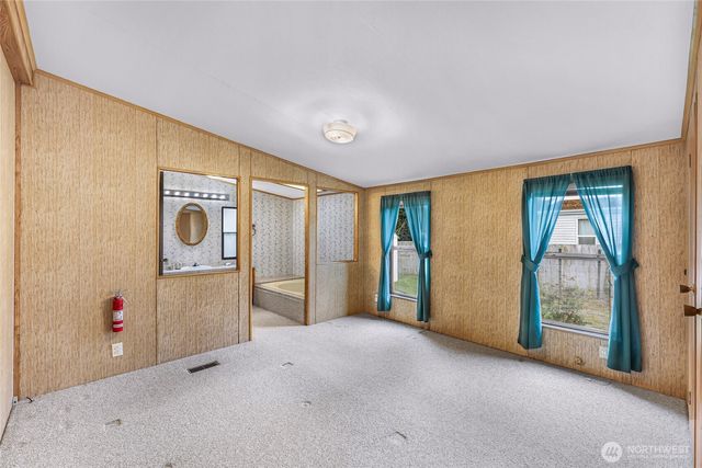 1710 N 33rd Place, Mount Vernon, WA 98273