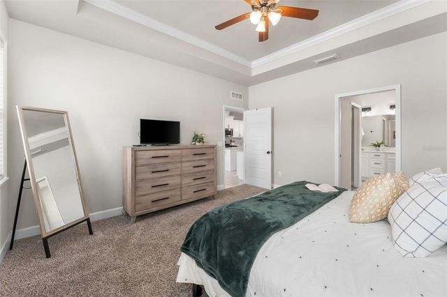 24586 SW 17TH PLACE, Newberry, FL 32669