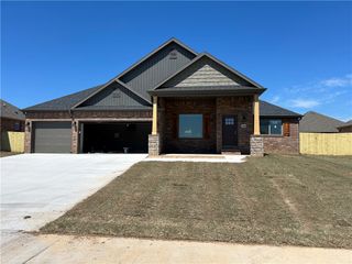 2246 Crane Avenue, Pea Ridge, AR 72751