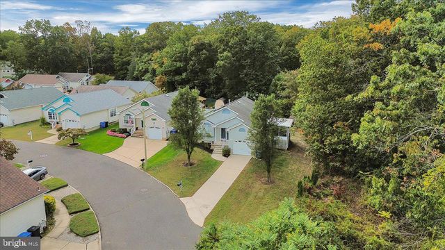 29 MELONY LANE, Blackwood, NJ 08012
