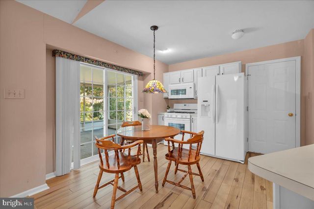 29 MELONY LANE, Blackwood, NJ 08012