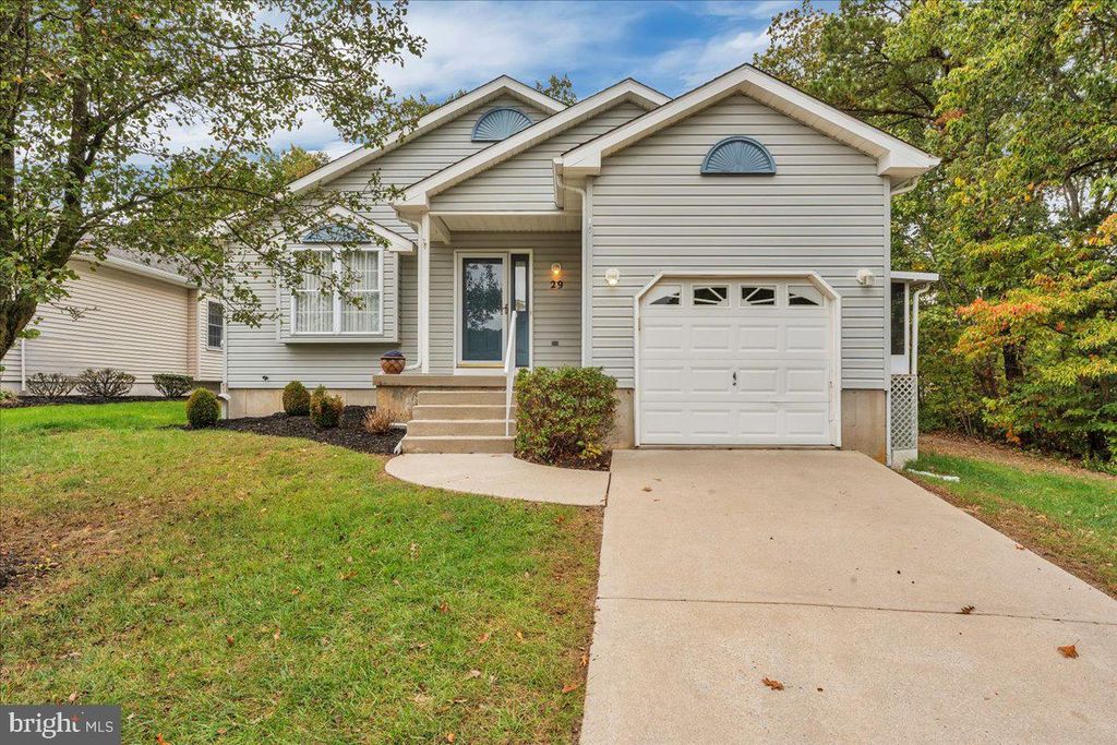 29 MELONY LANE, Blackwood, NJ 08012