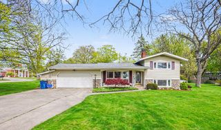 408 Cherokee Drive, Fremont City, MI 49412