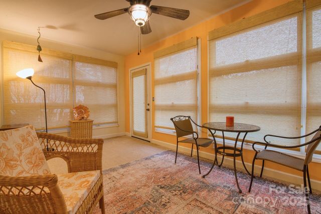 532 Woodfield Lane, Hendersonville, NC 28791