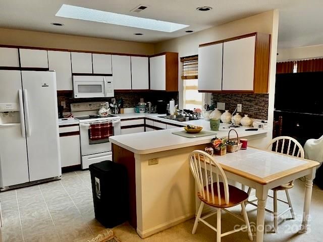 532 Woodfield Lane, Hendersonville, NC 28791