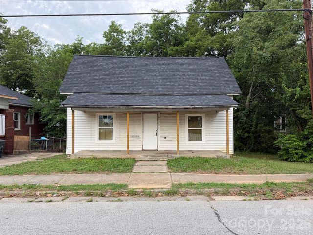 305 W Harrison Street, Salisbury, NC 28144