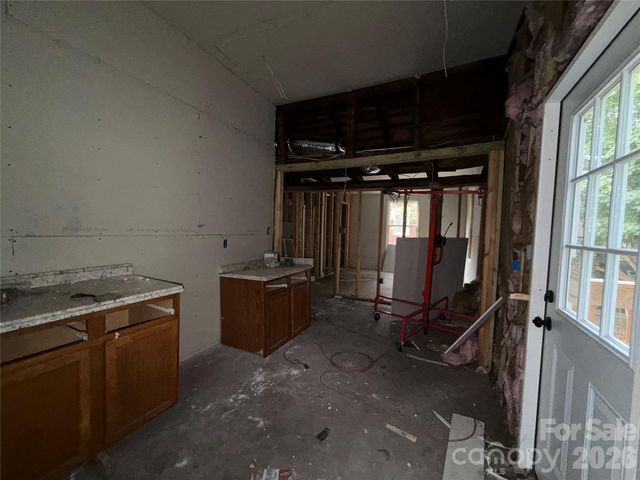 305 W Harrison Street, Salisbury, NC 28144