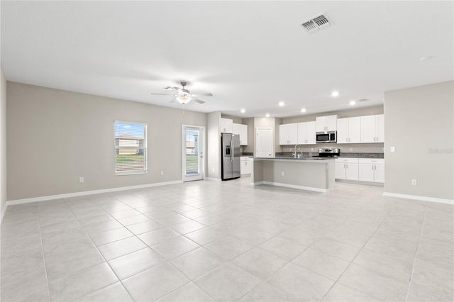 31603 BARREL WAVE WAY, Wesley Chapel, FL 33545