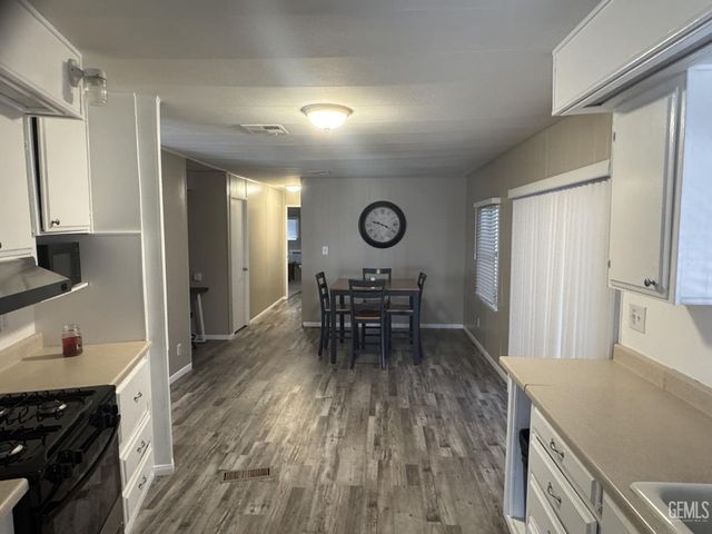 8500 Kern Canyon Road 139, Bakersfield, CA 93306