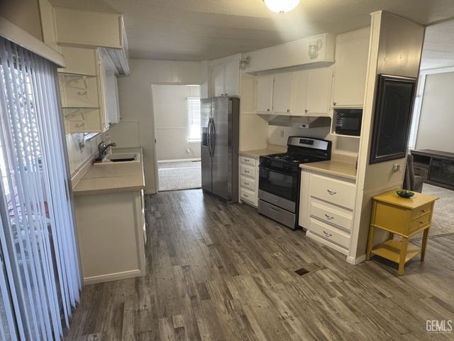 8500 Kern Canyon Road 139, Bakersfield, CA 93306