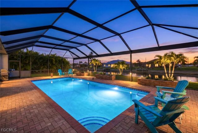 237 SW 21st ST, Cape Coral, FL 33991