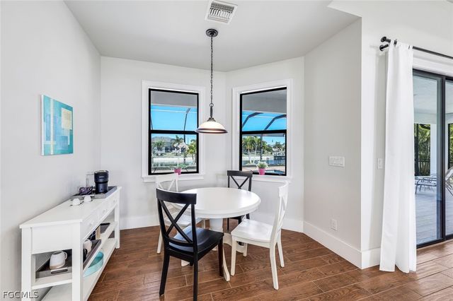 237 SW 21st ST, Cape Coral, FL 33991