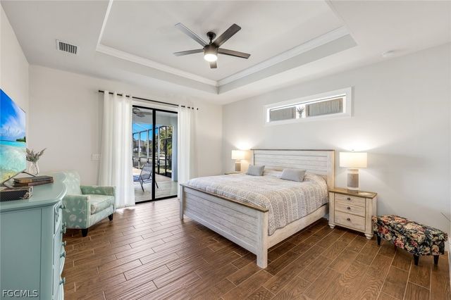 237 SW 21st ST, Cape Coral, FL 33991