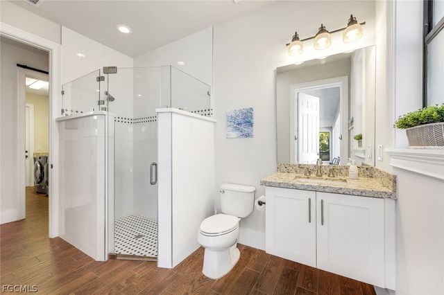 237 SW 21st ST, Cape Coral, FL 33991