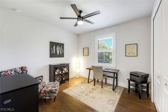 237 SW 21st ST, Cape Coral, FL 33991