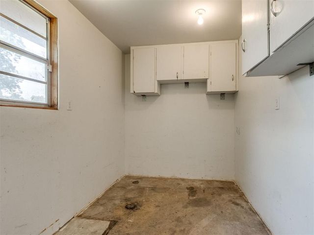 217 NW 5th Street, Lexington, OK 73051