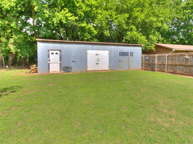 217 NW 5th Street, Lexington, OK 73051