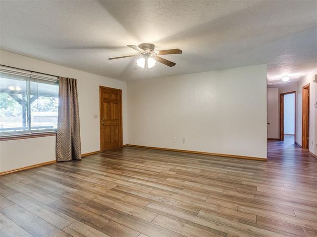 217 NW 5th Street, Lexington, OK 73051