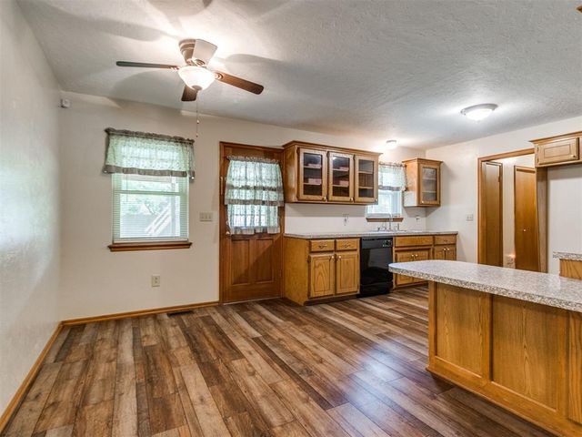 217 NW 5th Street, Lexington, OK 73051