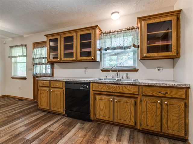 217 NW 5th Street, Lexington, OK 73051