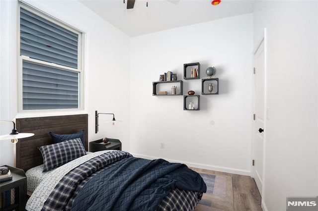 40 N York Street, Paterson, NJ 07524