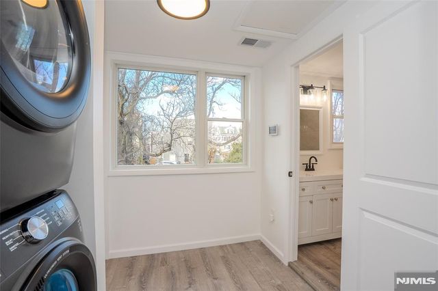 40 N York Street, Paterson, NJ 07524