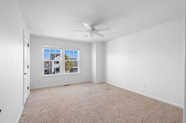 2706 Orleans Dr, Columbia, TN 38401