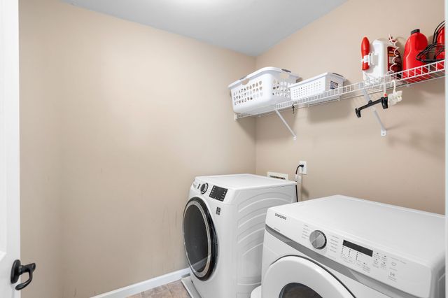 2706 Orleans Dr, Columbia, TN 38401