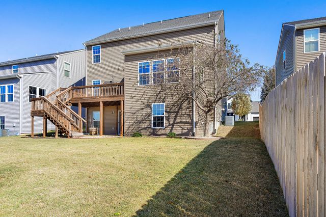 2706 Orleans Dr, Columbia, TN 38401