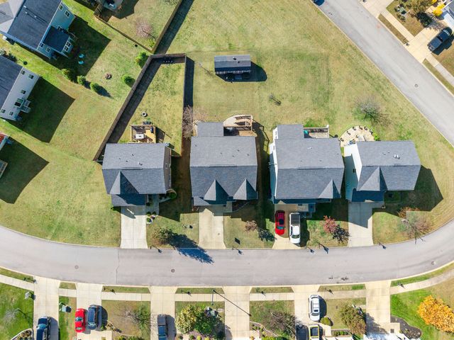 2706 Orleans Dr, Columbia, TN 38401