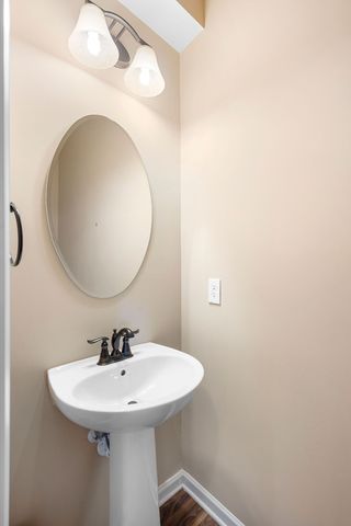 2706 Orleans Dr, Columbia, TN 38401