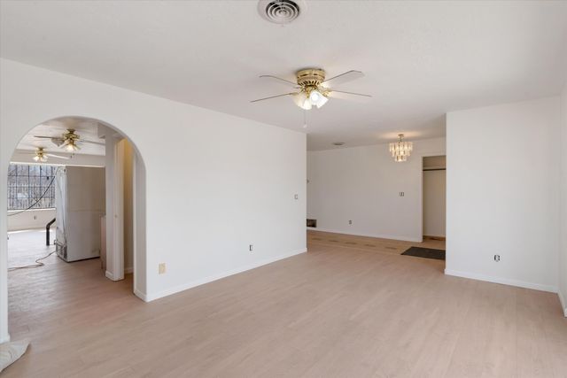 2528 Coors Boulevard SW, Albuquerque, NM 87121