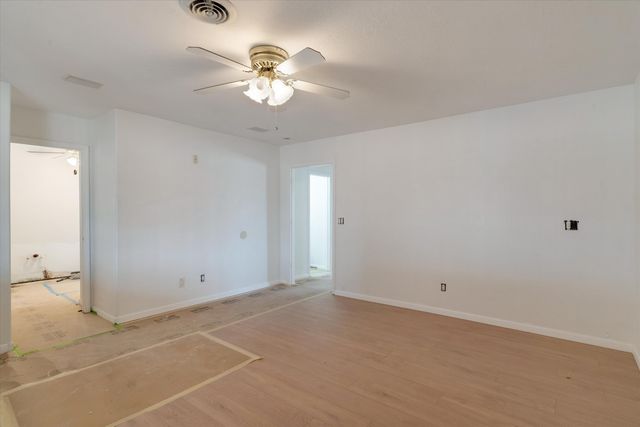 2528 Coors Boulevard SW, Albuquerque, NM 87121