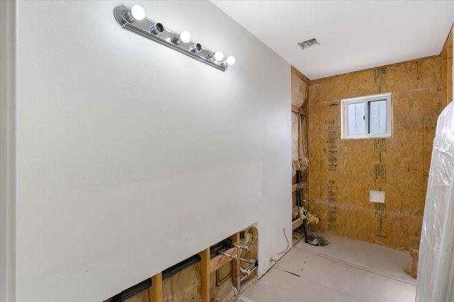 2528 Coors Boulevard SW, Albuquerque, NM 87121