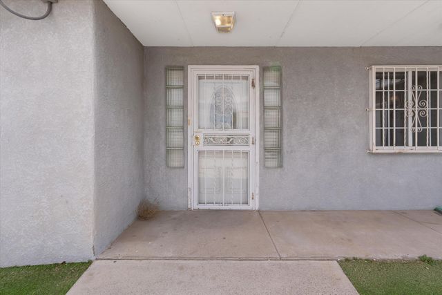 2528 Coors Boulevard SW, Albuquerque, NM 87121