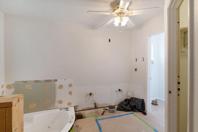 2528 Coors Boulevard SW, Albuquerque, NM 87121