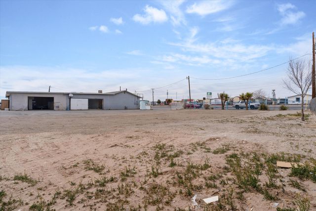 2528 Coors Boulevard SW, Albuquerque, NM 87121