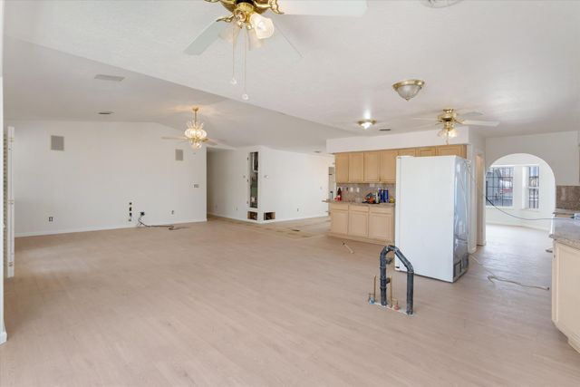 2528 Coors Boulevard SW, Albuquerque, NM 87121