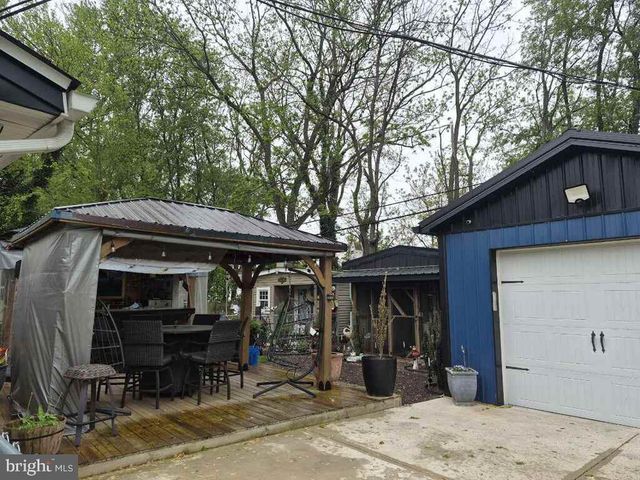 30 WAYNE DR, Dover, DE 19901