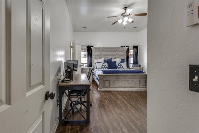 11420 Sturbridge Road, Oklahoma City, OK 73162